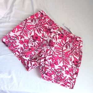 NWT LILLY PULITZER GRETCHEN HIGH RISE 5"SHORT ELDERFLOWER BLOSSOM LIL ESCAPE